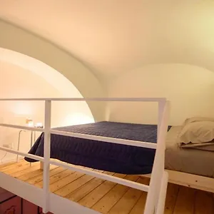  Apartment Central Guest House Italy