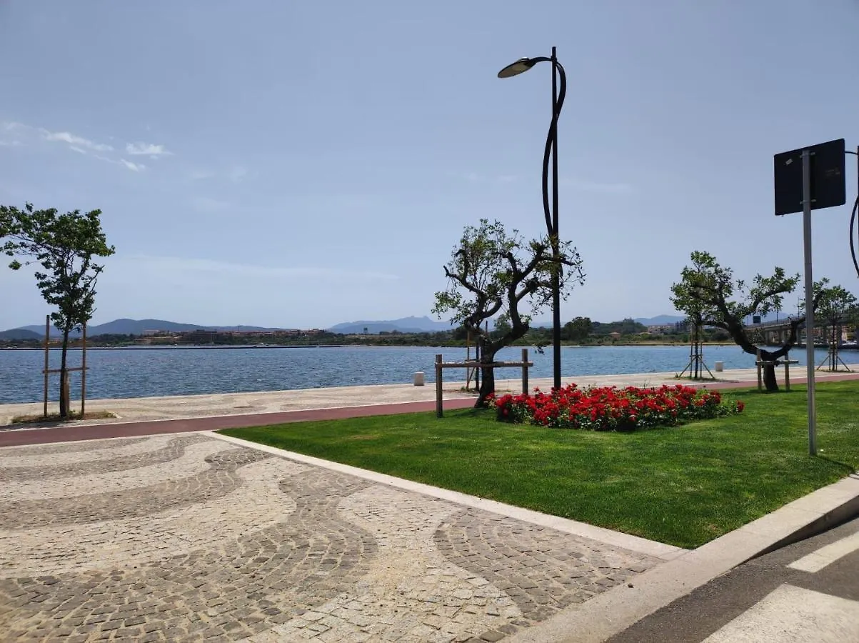אולביה Seaside Apartments Casa Carla E Casa Andrea
