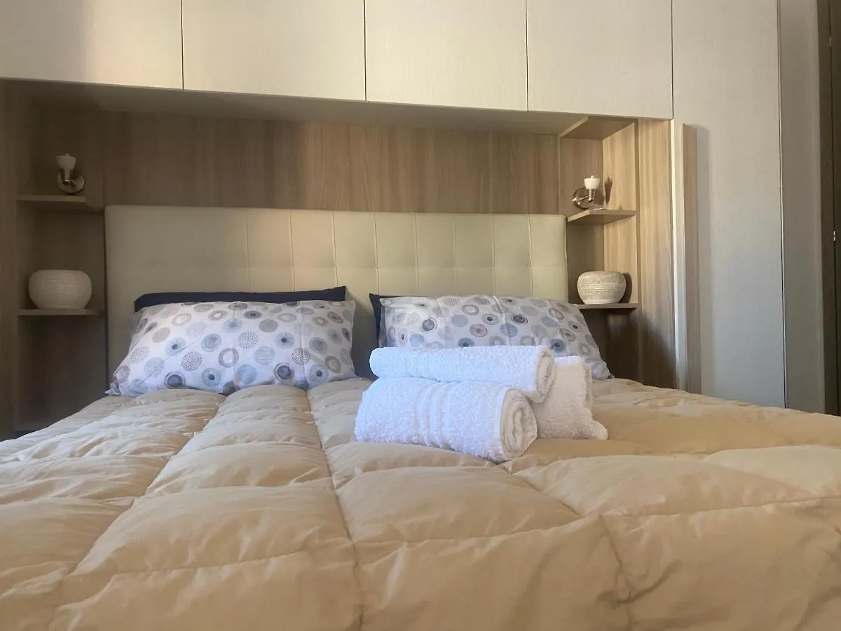 אולביה Seaside Apartments Casa Carla E Casa Andrea 0*,