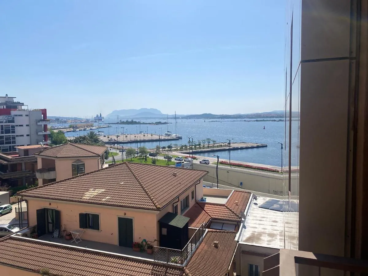 אולביה Seaside Apartments Casa Carla E Casa Andrea איטליה